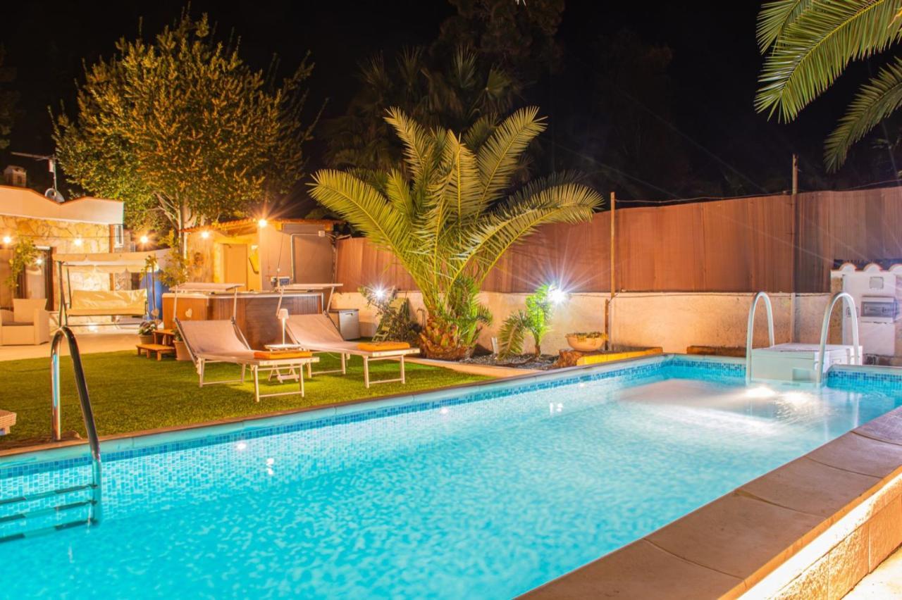 Villa Tore Quartu SantʼElena Buitenkant foto